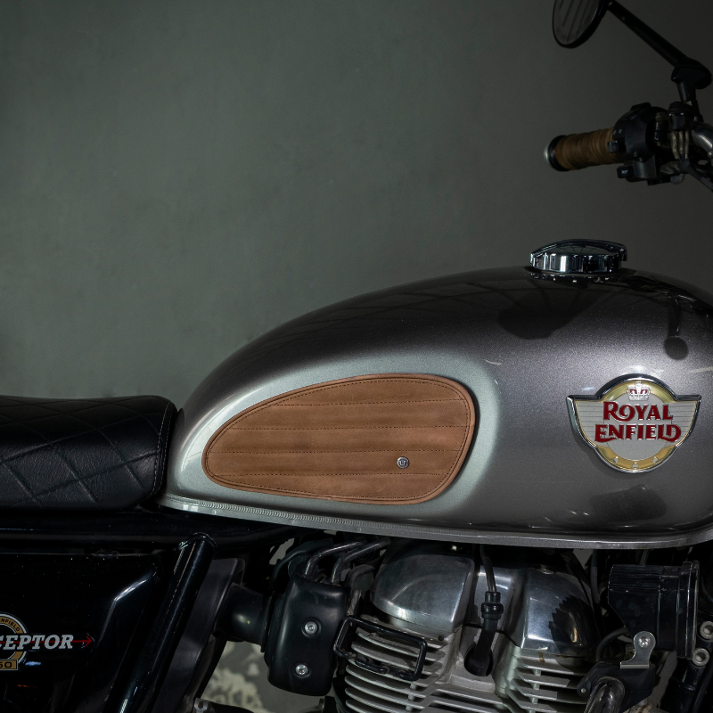 Tank Pad - Leather (Stripes)