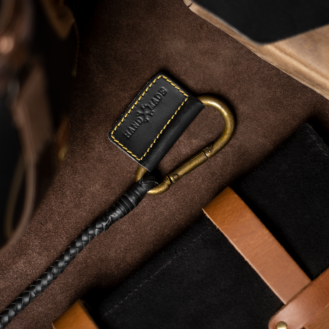 Leather keychain (braided)