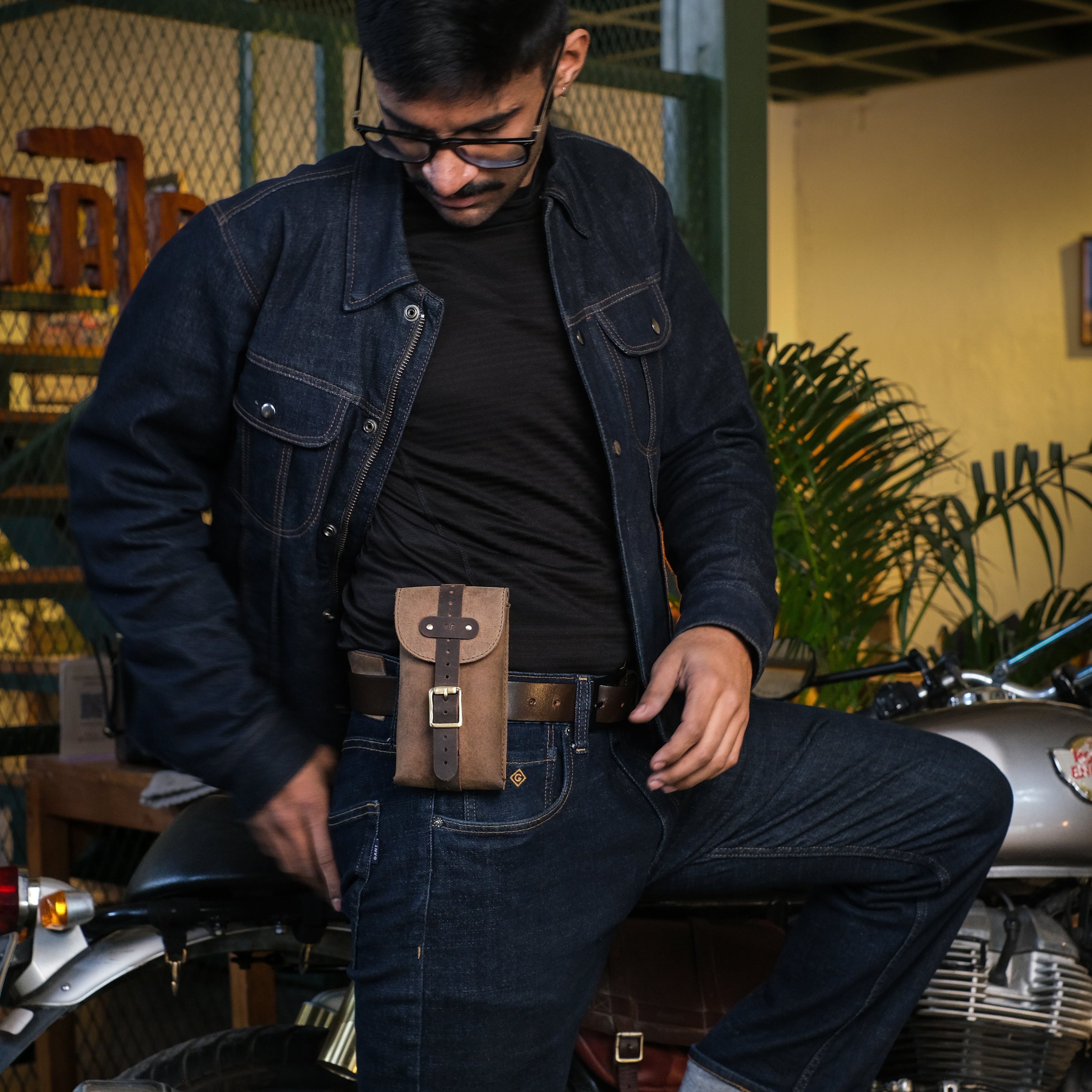 Moto 限定 ユーティリティポーチ