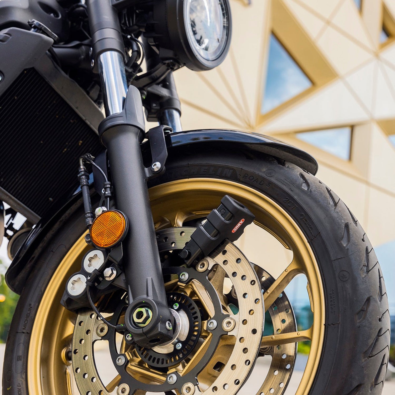 GRANIT™ Sledg 77 grip negro