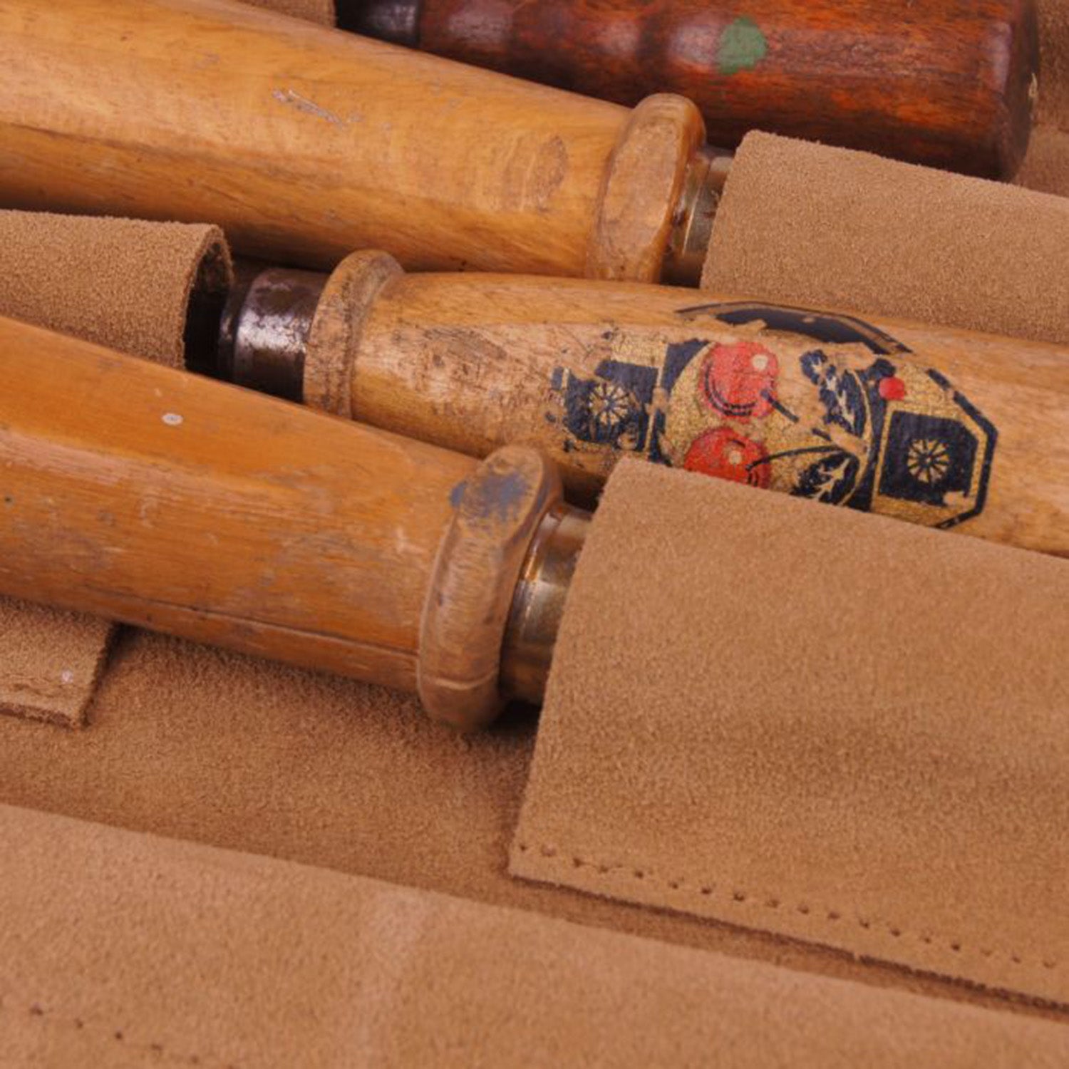 Rouleau à outils en cuir velours brun naturel