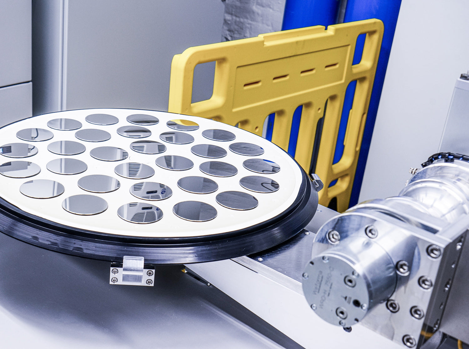 La produzione del mo.view su motogadget