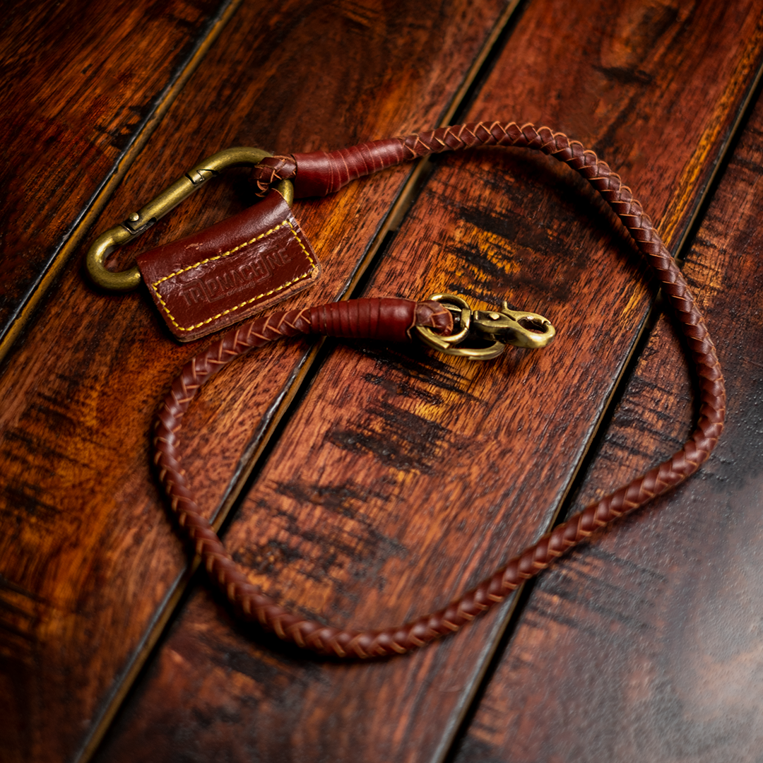 Leather keychain (braided)