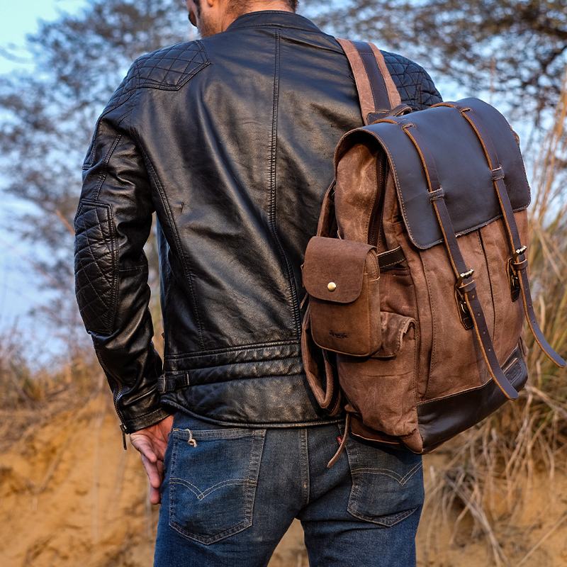 Sac utilitaire en cuir