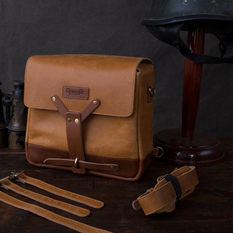 メッセンジャーバッグ