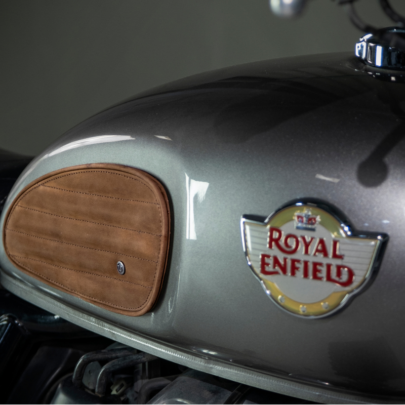 Tank Pad - Leather (Stripes)