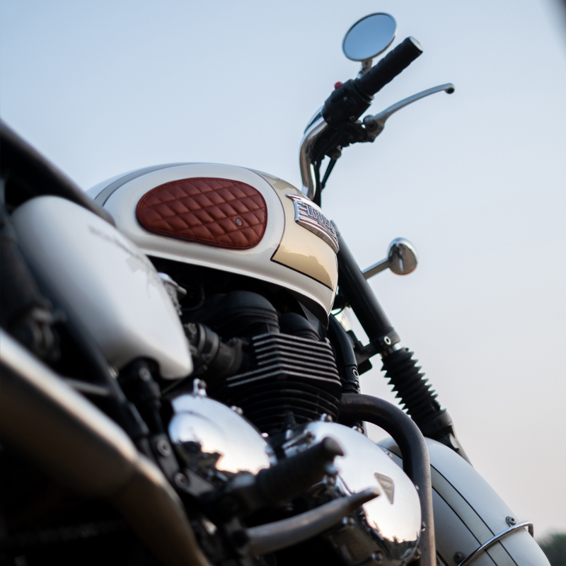 Tank Pad - Leather (Diamond)