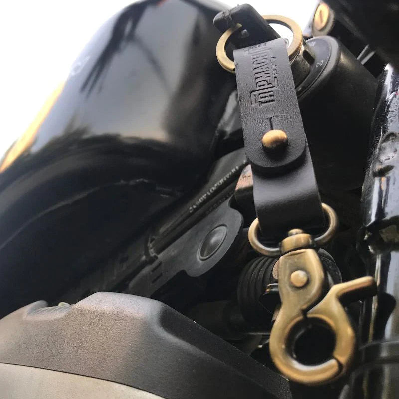 Porte-clés avec lanière en cuir - or antique