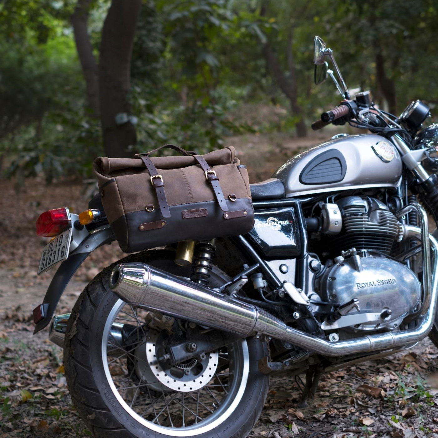 アウトロー サドルバッグ