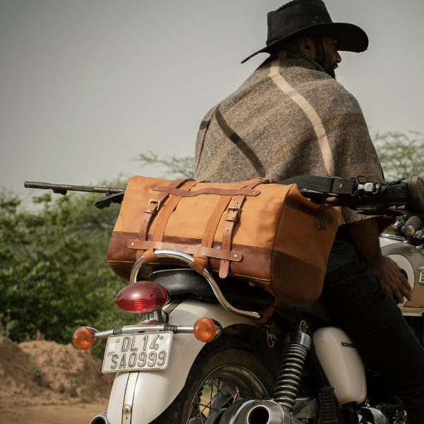 Buff Leather Outlaw Duffel Bag Classic