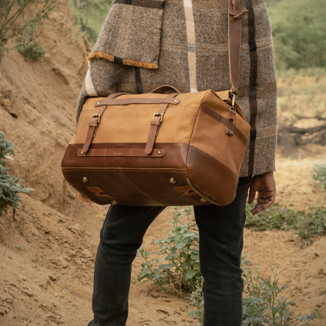 Buff Leather Outlaw Duffel Bag Classic