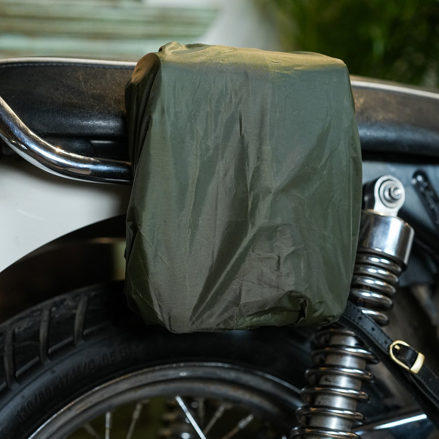 Moto sling bag