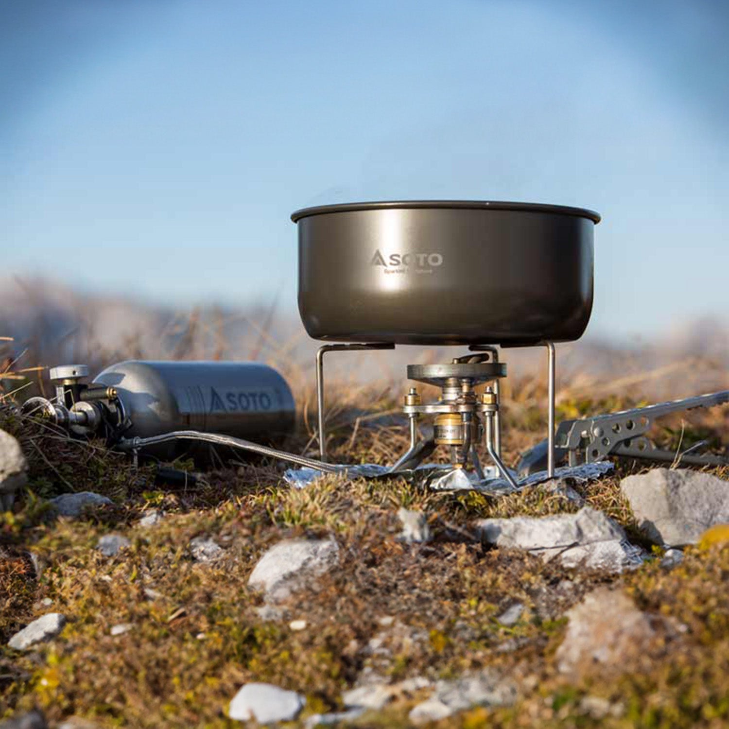 Dual-Fuel Kocher inkl. Spritflasche - motogadget GmbH