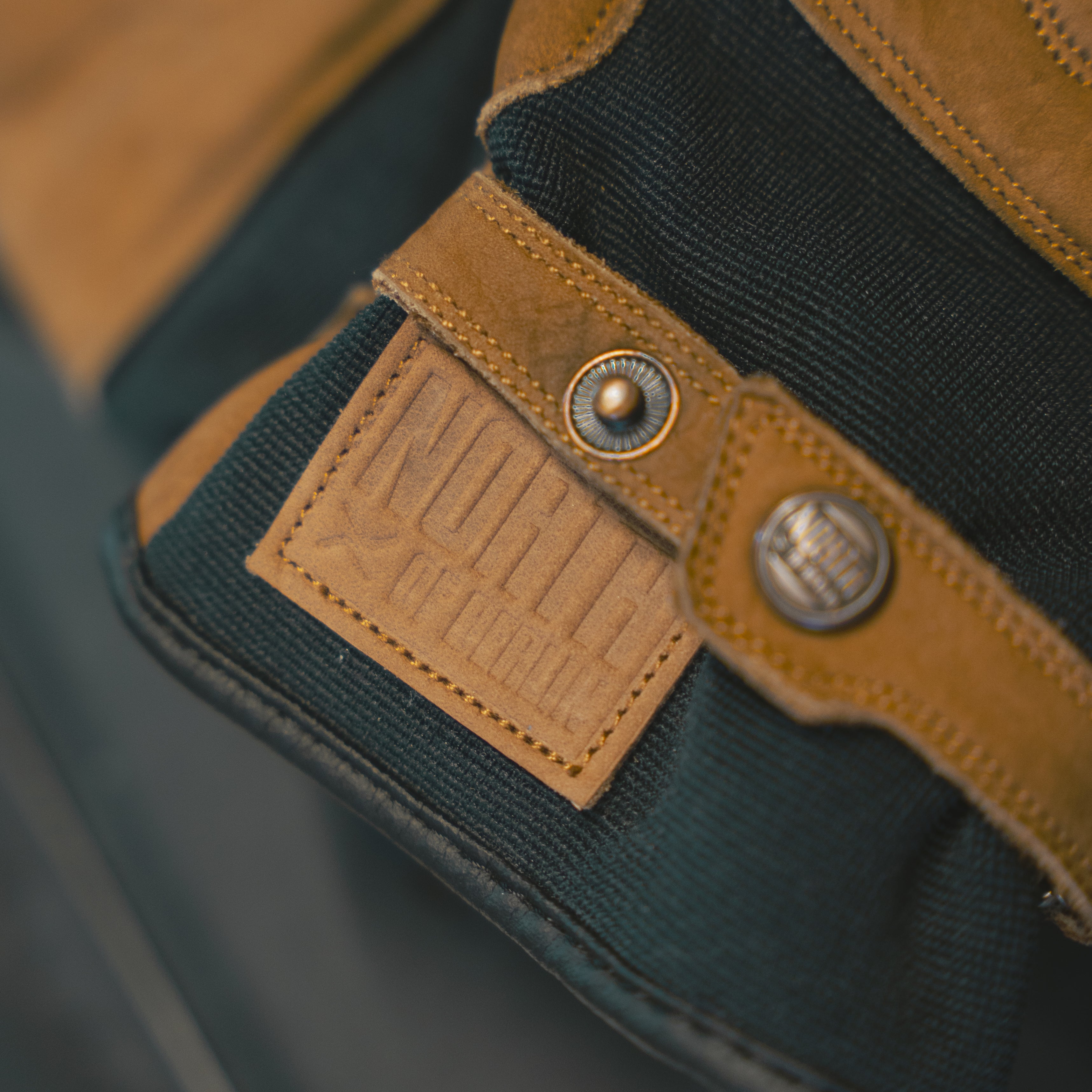 Dryzone gloves for men - motogadget GmbH