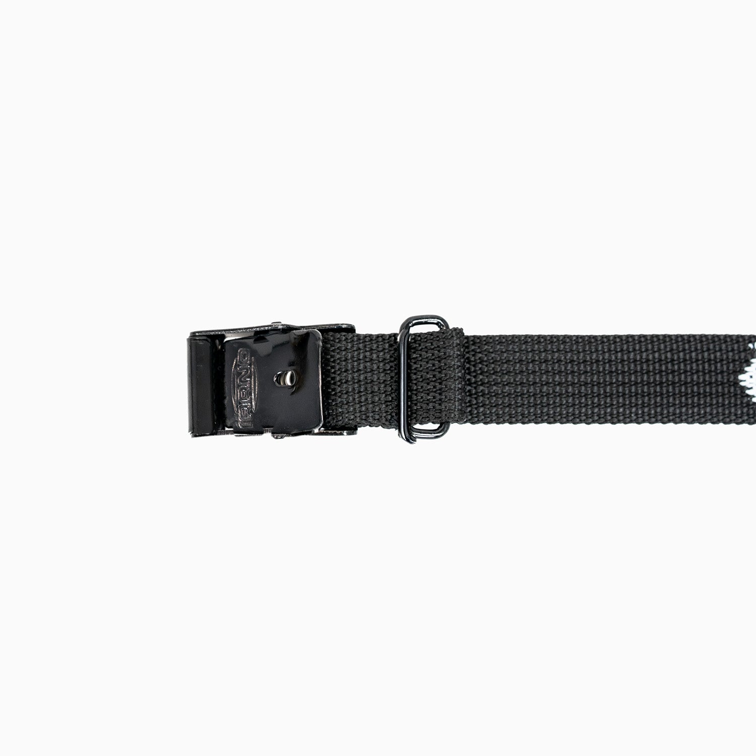 Tensioning strap with galvanized buckle