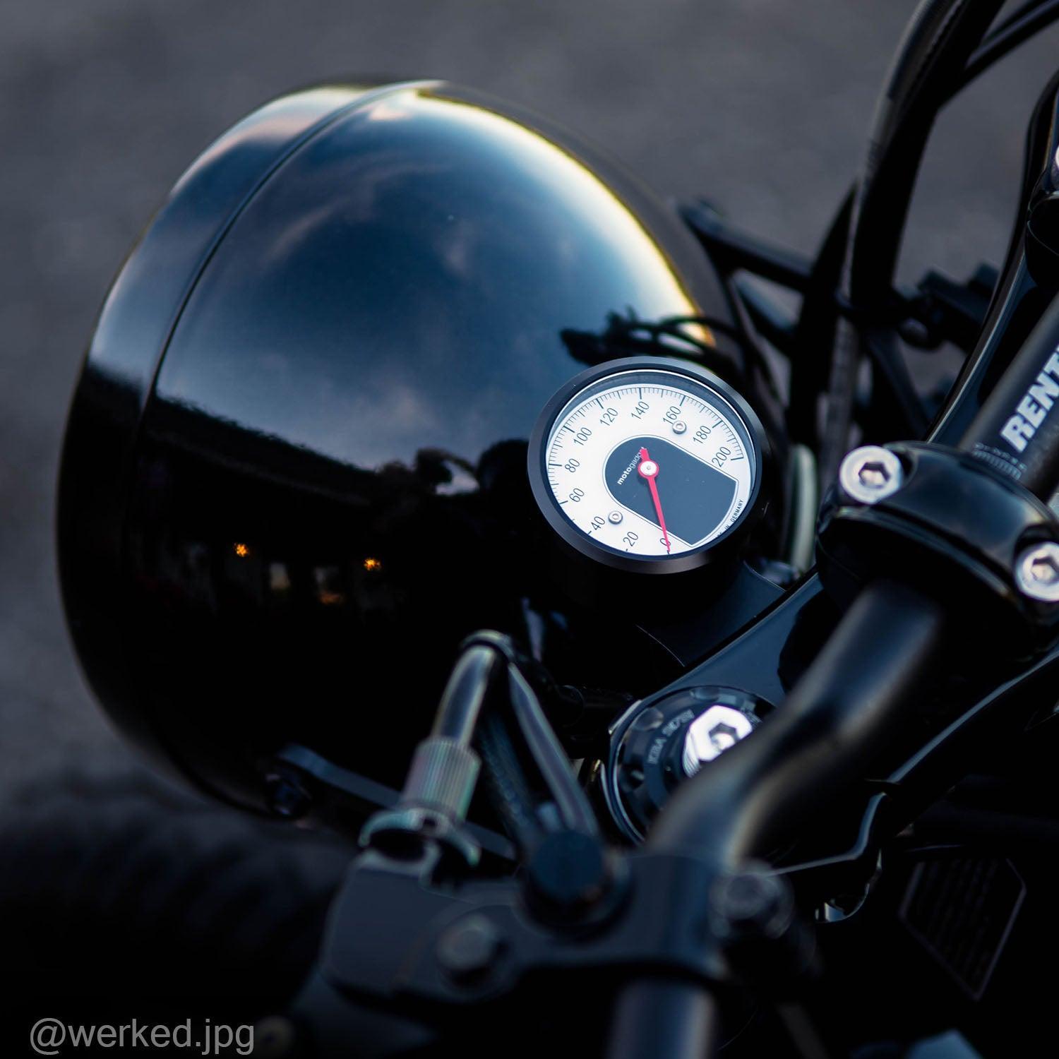 Motorcycle instruments & speedometers | motogadget