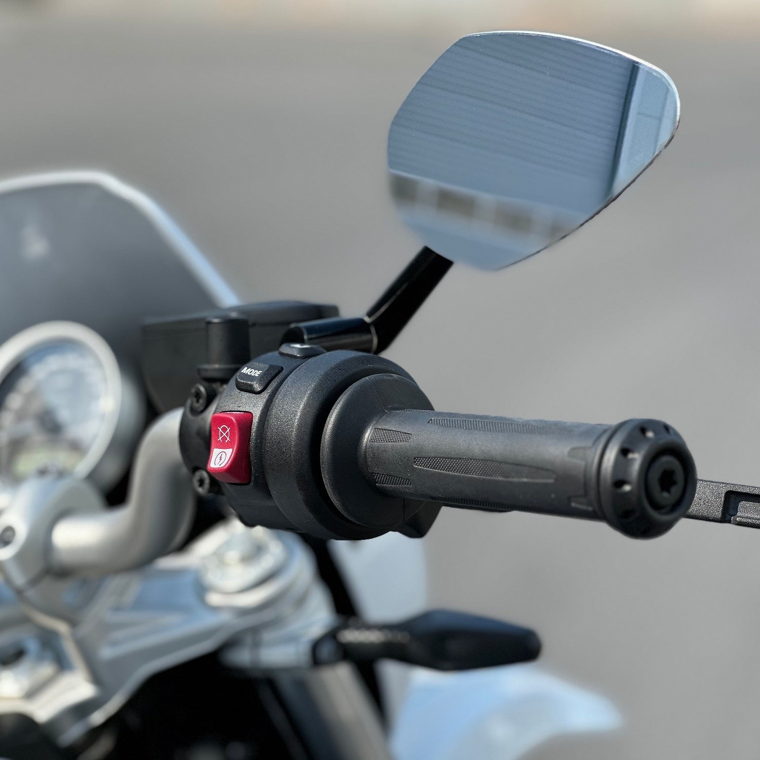 mo.view sport 110 pivot motorcycle mirror | motogadget