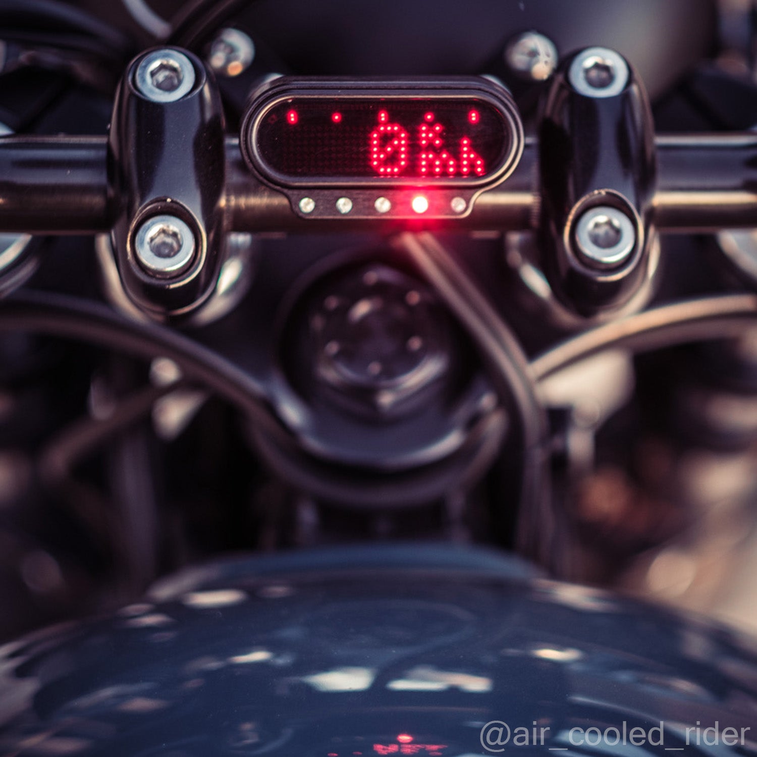 モトスコープ・ミニデジタルスピードメーター｜モトガジェット